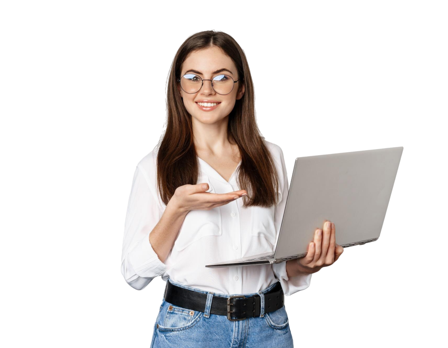 retrato-de-mulher-de-oculos-segurando-laptop-apontando-para-tela-mostrando-seu-trabalho-no-computador-em-pe